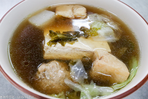 台中霧峰福伯素食店|樹仁商圈平價古早味素食美食,紅燒臭豆腐 台中霧峰福伯素食店|樹仁商圈平價古早味素食美食,紅燒臭豆腐