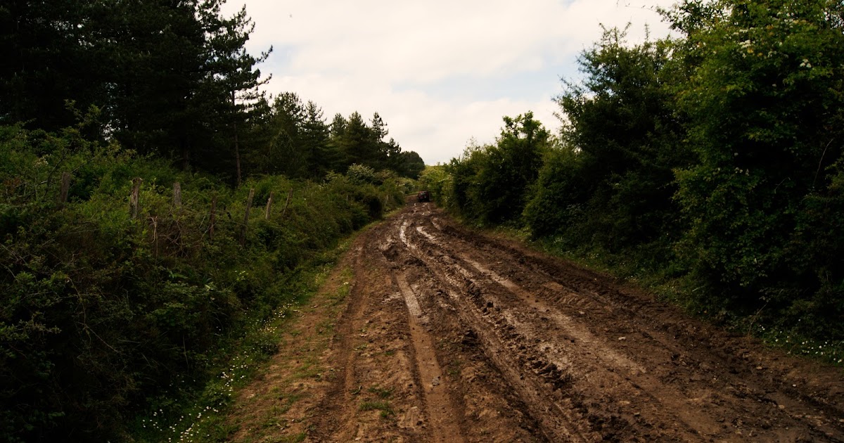 Arqueología de la Guerra Civil Española La ermita de San Pedro una