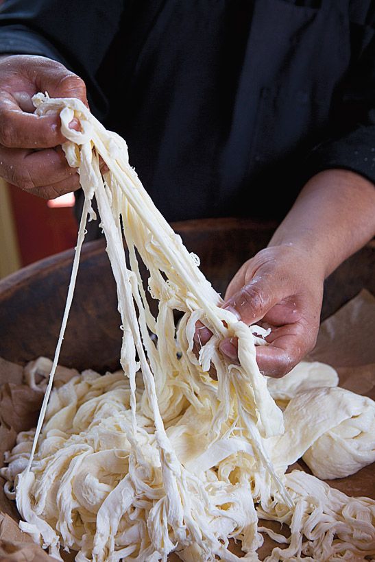 Déjàlà Meet Mexico’s ‘Mozzarella’ Queso de Hebra