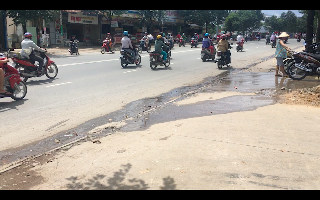 đường vào dự án phú hồng khang bình dương