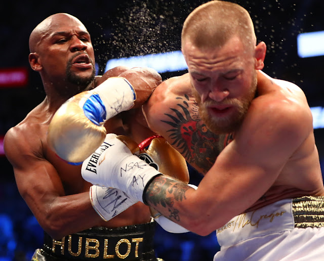 mayweather%2Bknocks%2Bout%2Bmcgregor.jpg