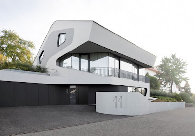 Spectacular Unique Home Designed for Futuristic Impression Spectacular Unique Home Designed for Futuristic Impression