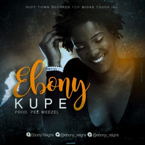 ebony pics pee Men strip clubs