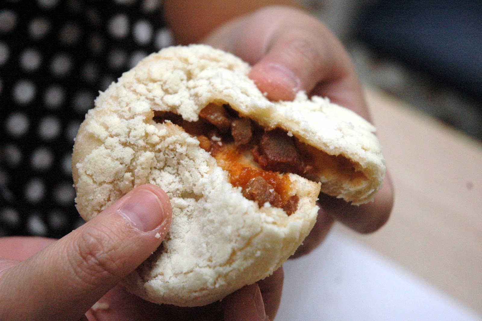 DUDE FOR FOOD Coffee, Egg Tarts, Bo Lo Buns and More at Honolulu HK