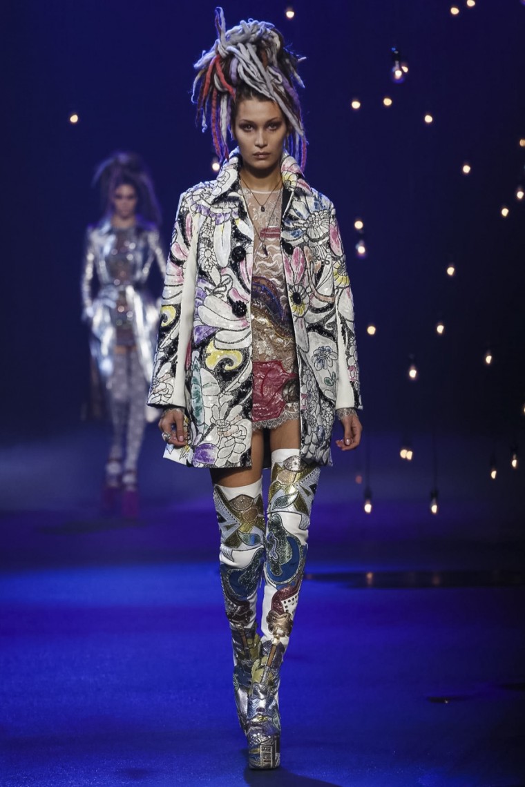 Marc Jacobs Spring Summer 2017 - New York Fashion Week marc-jacobs-spring-summer, marc-jacobs-printemps-ete, marc-jacobs-spring-summer-new-york-fashion-week, marc-jacobs-watch, montre-marc-jacobs, marc-jacobs-bag, sac-marc-jacobs, glasses-marc-jacobs, lunettes-marc-jacobs, dress-marc-jacobs, robe-marc-jacobs, du-dessin-aux-podiums, dudessinauxpodiums