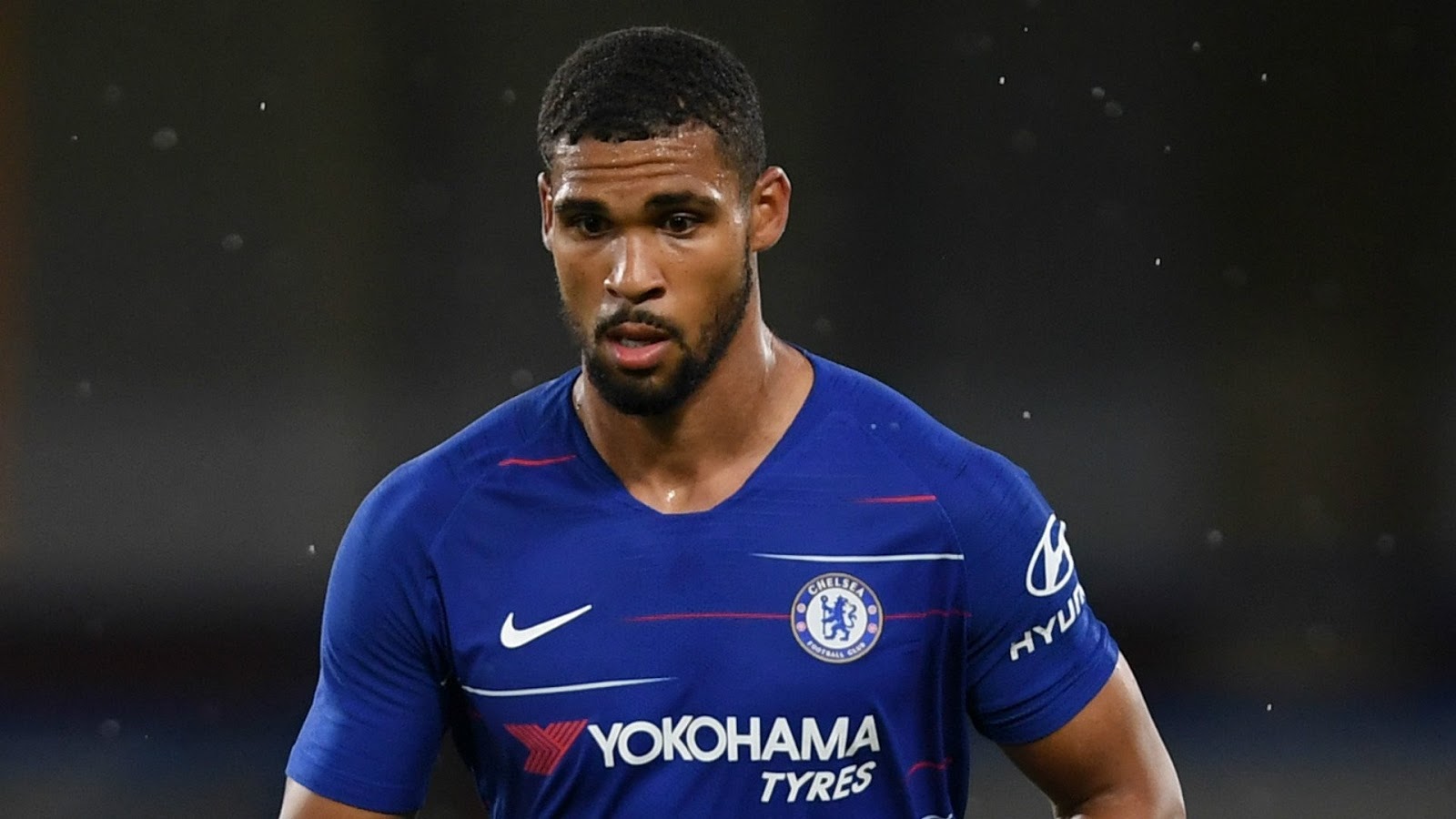 Loftus-Cheek Mau Hazard Tinggal, Tapi…