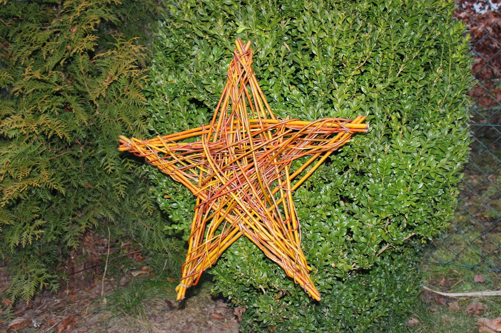 rosis-kreative-werke-weidenflechten