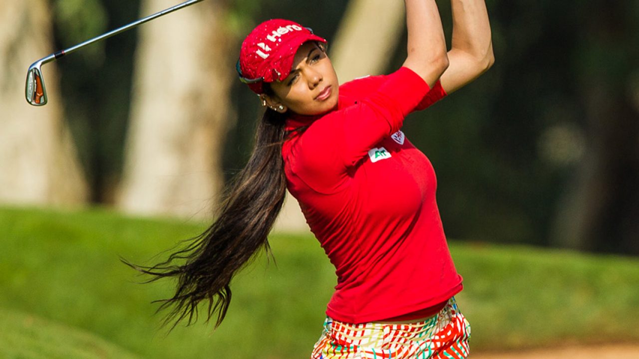 Top 5 Hottest Female Golfers of 2020 Top 10 Ranker
