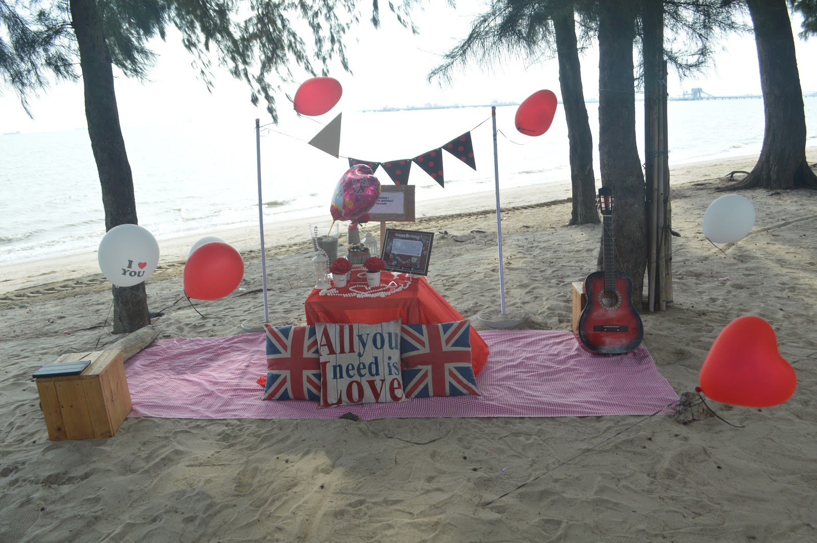 FK KREATIF : BIRTHDAY DECORATION DI PANTAI PUTERI