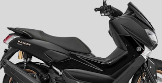 MAXIMUM COMFORT Combination between MAXI Style (big body size) and compact scooter (Easy Access) Harga Kredit Motor Yamaha NMax 2018