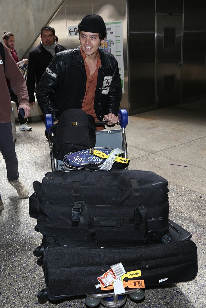 Lili Reinhart & Cole Sprouse || Arriving from Paris to LAX Airport in