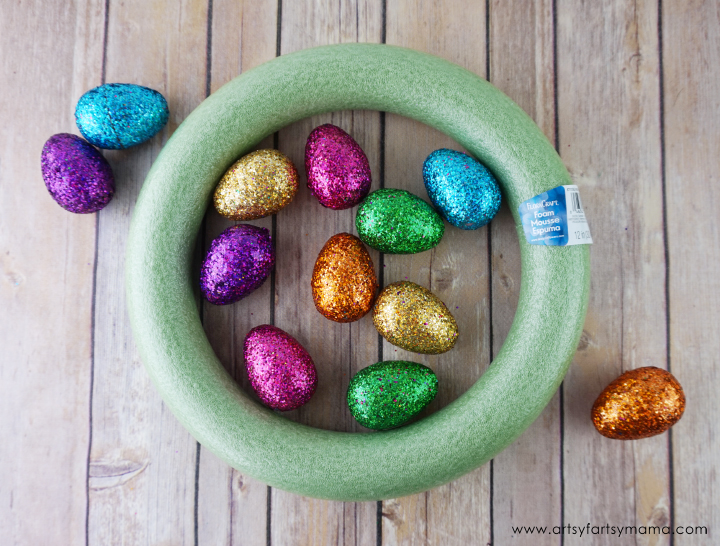 DIY Glittered Easter Egg Wreath