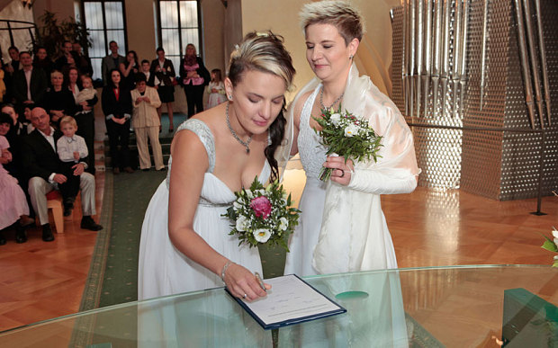 rights to and lesbian marry Gay