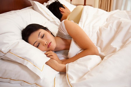Suốt 3 năm vợ chồng không ân ái, chồng vẫn từ chối ly hôn Suốt 3 năm vợ chồng không ân ái, chồng vẫn từ chối ly hôn