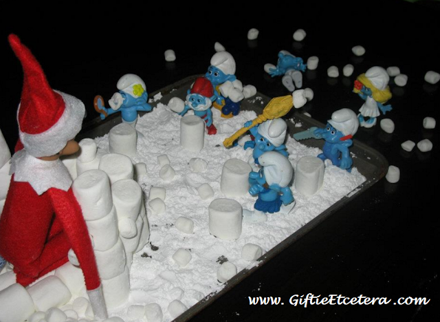 Elf on the Shelf Ideas, smurfs, snowball fight