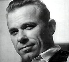 Come [thank] my badass desk - Freethought Forum