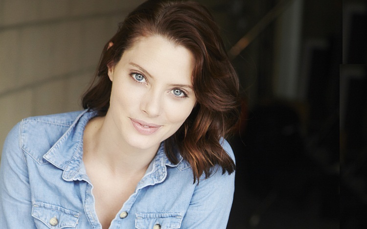 April Bowlby Bio, Net Worth, Measurements, Height, Affairs, Age Hollywood Celebrity
