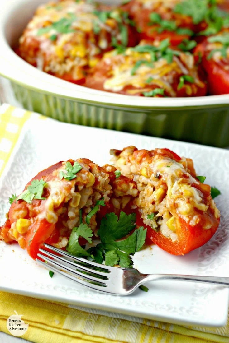 Slow Cooker Rice, Bean and Veggie Stuffed Peppers (Meatless) | Renee's Kitchen Adventures: Easy slow cooker meatless meal everyone will enjoy! 