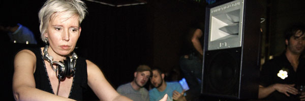 Estroe – Live @ Eevonext (Proton Radio) – 12-06-2012