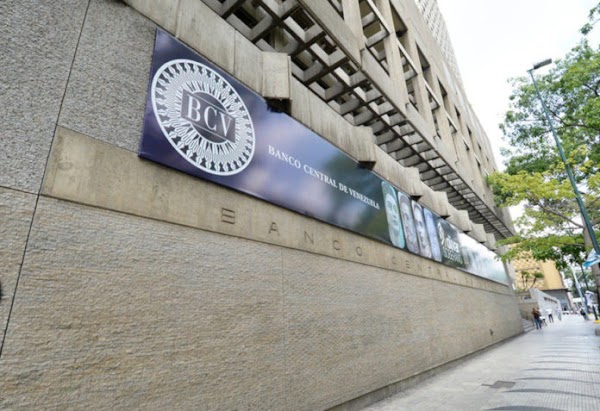 BCV ajusta montos de las tarifas de comisiones bancarias BCV ajusta montos de las tarifas de comisiones bancarias