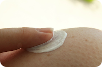 moisturising the skin moisturising the skin