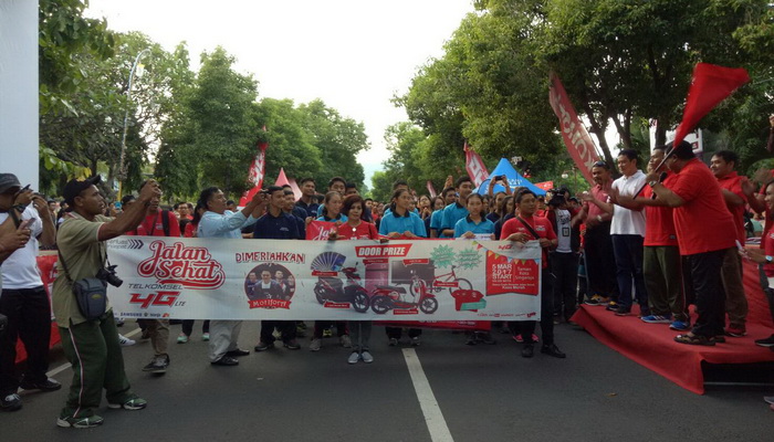 Jalan Sehat Sosialisasikan Jaringan 4G Telkomsel di Buleleng