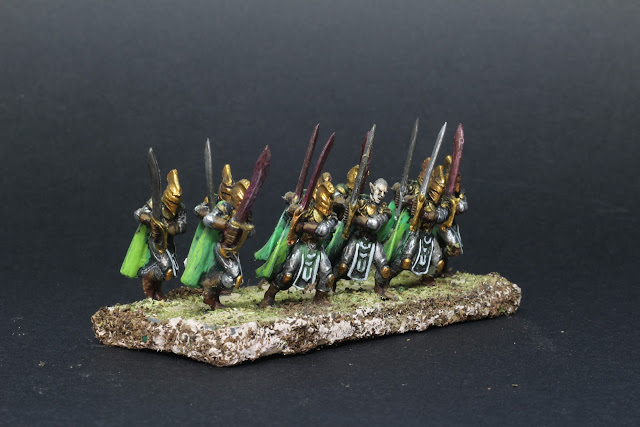 Garde du palais. king of war : l'Armée des elfes. Garde du palais.