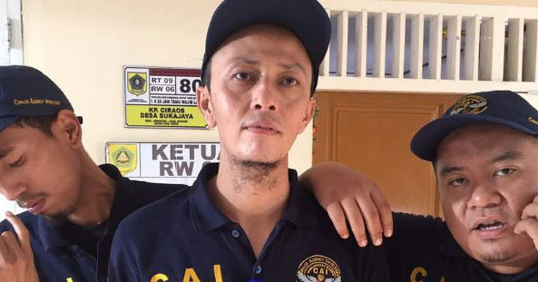 Nama Nama Pemeran Hansip Cai Ciraos Agency Intelligent Dunia Terbalik Artikel Menarik