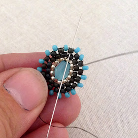 Lisa Yang's Jewelry Blog: Making Miguel Ases Style Jewelry: Adding a ...