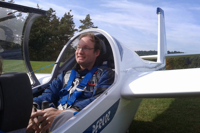 Thomas Brückelt as a safety pilot