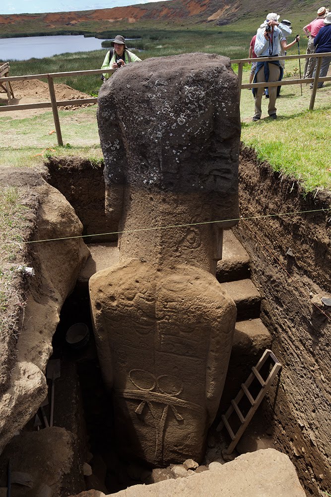 Easter Island Heads Site Snopes Com Easter Island Heads Site Snopes Com