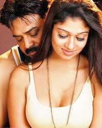 Nayanthara and Venkatesh Hot in tulasi - Hot Actress Images