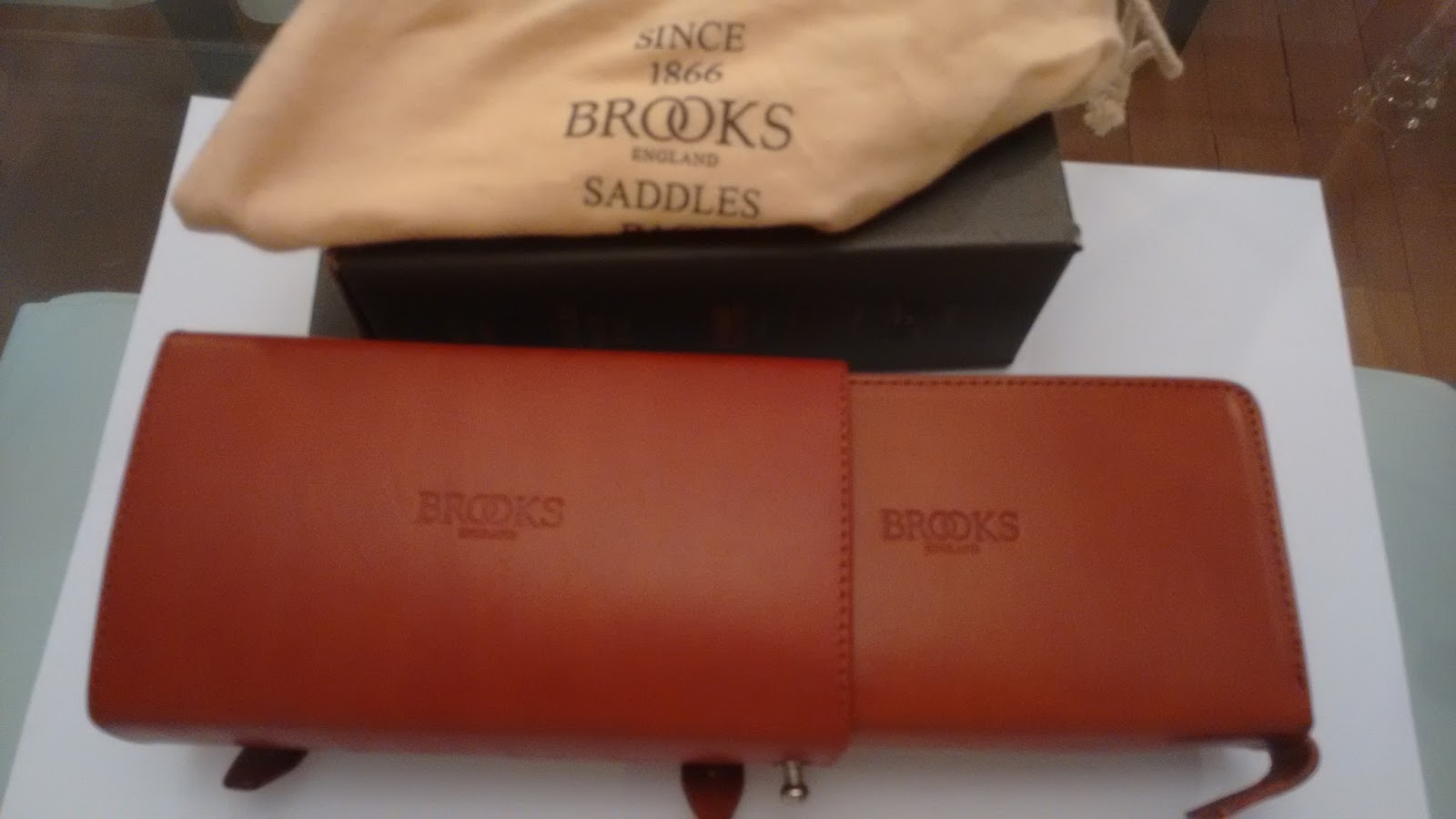 brooks d shaped tool bolsa