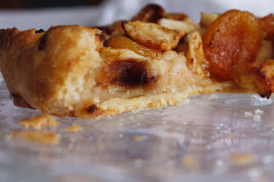 Tarta rústica de manzana y orejones