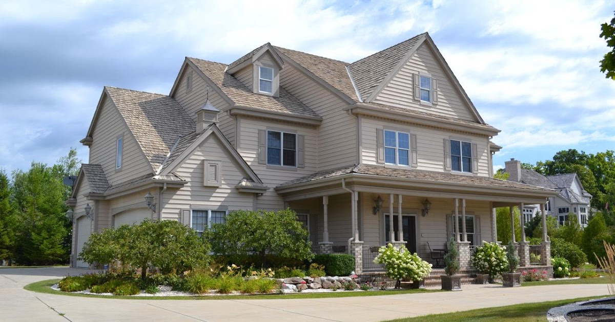 RE/MAX REALTY CENTER Wisconsin's Residential and Commercial Real