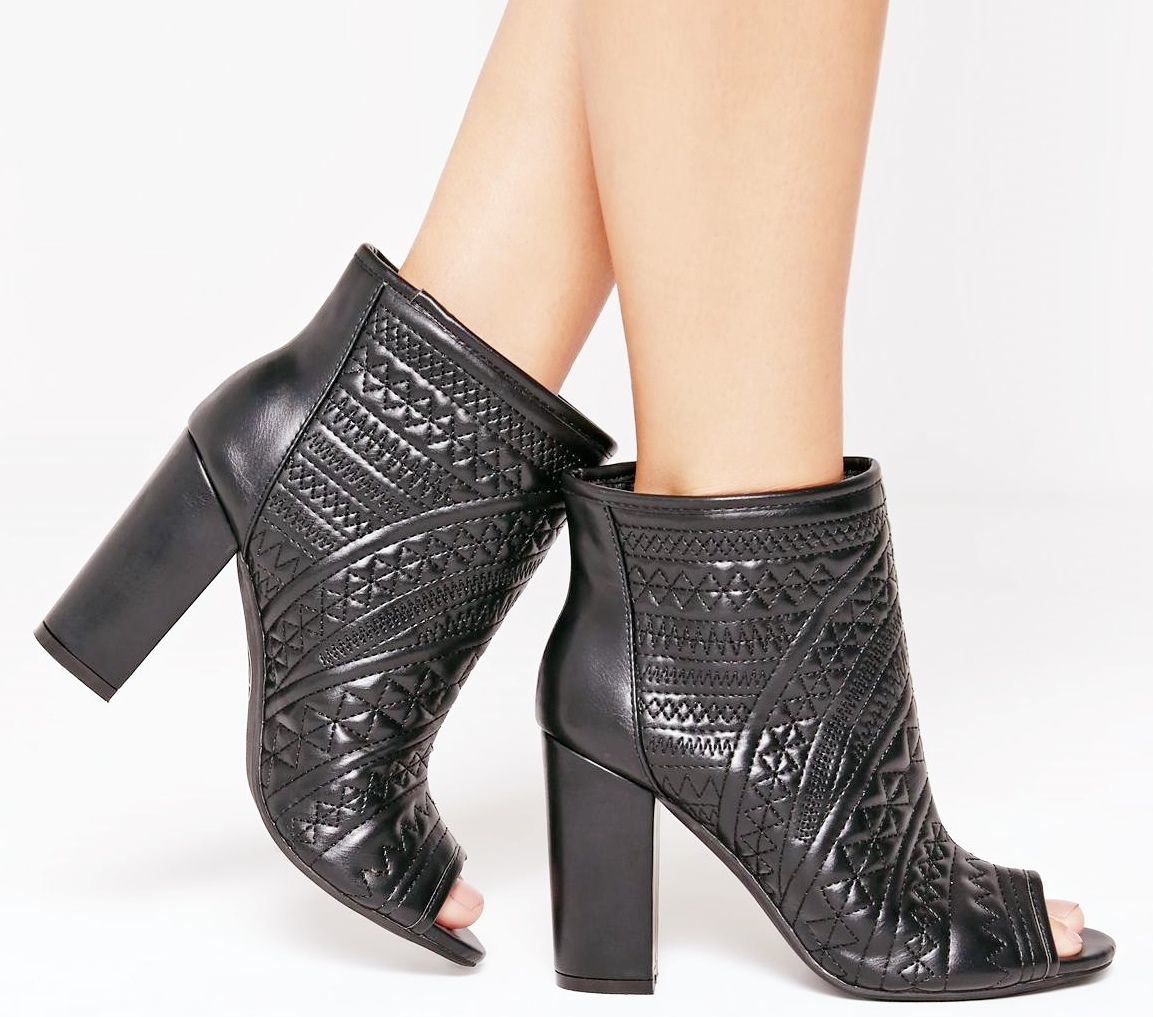 Shoe of the Day | Missguided Quilted Peep-Toe Ankle Boots | SHOEOGRAPHY