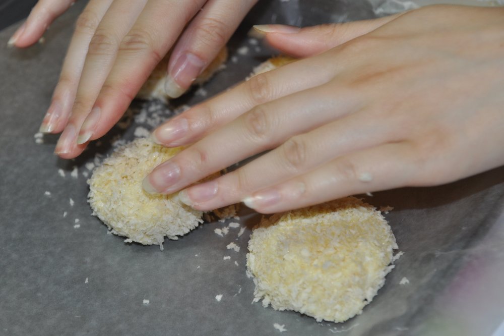 Calico Kitchen =^.^= Japanese Crab Cakes with Spicy Mayo