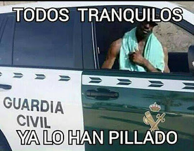 Todos tranquilos, ya lo han pillado. El negro del whatsapp. Todos tranquilos, ya lo han pillado. El negro del whatsapp.