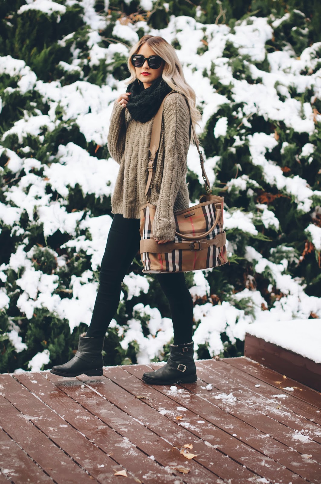 36 Stylish Winter Outfit Ideas | The Crafting Nook by Titicrafty