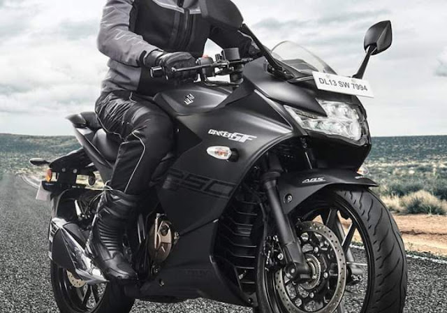 Suzuki Gixxer 250 SF India Hitam Suzuki Gixxer 250 SF India Hitam