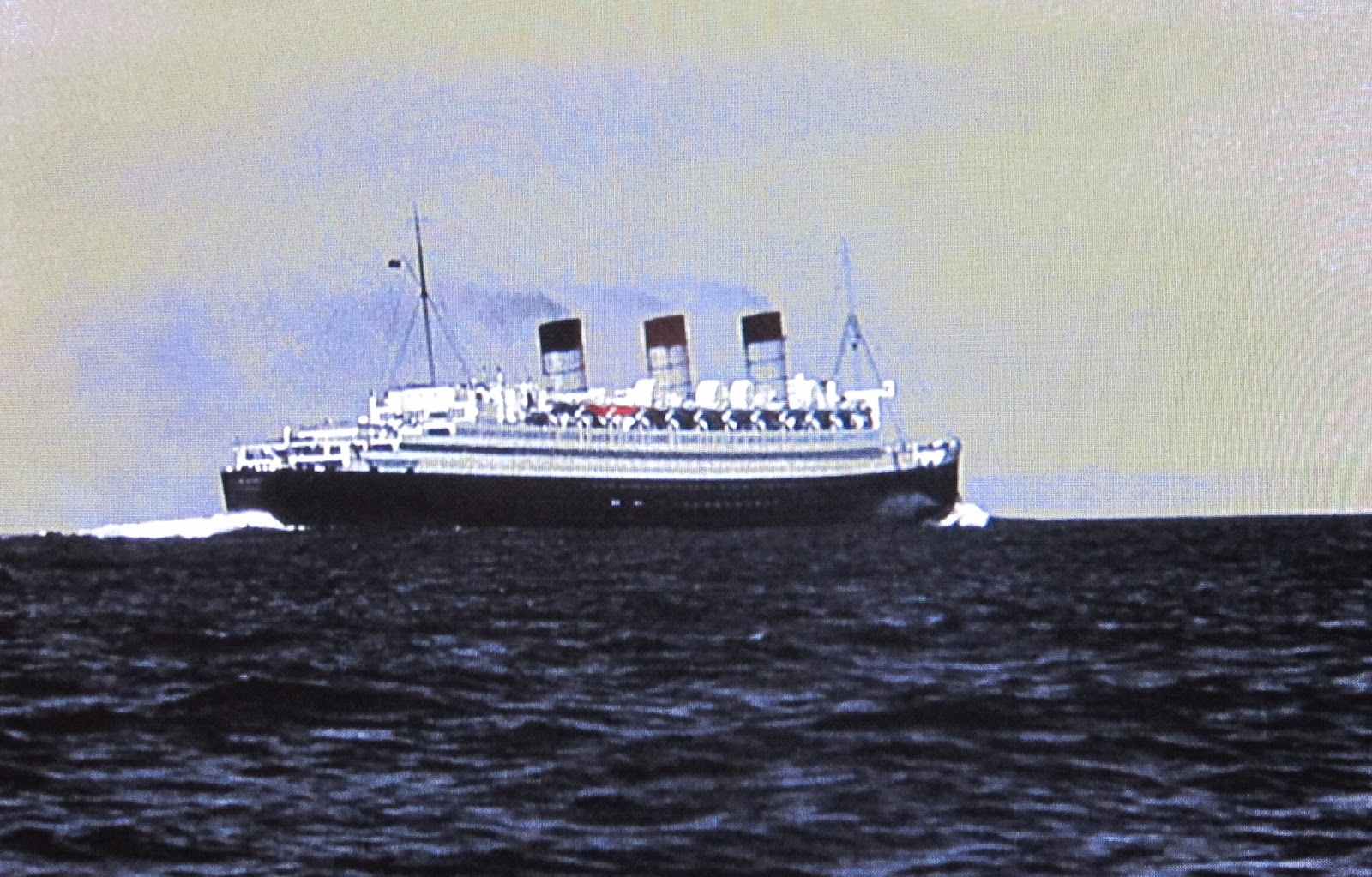 Yours in... 531 Top 20 Films at Sea