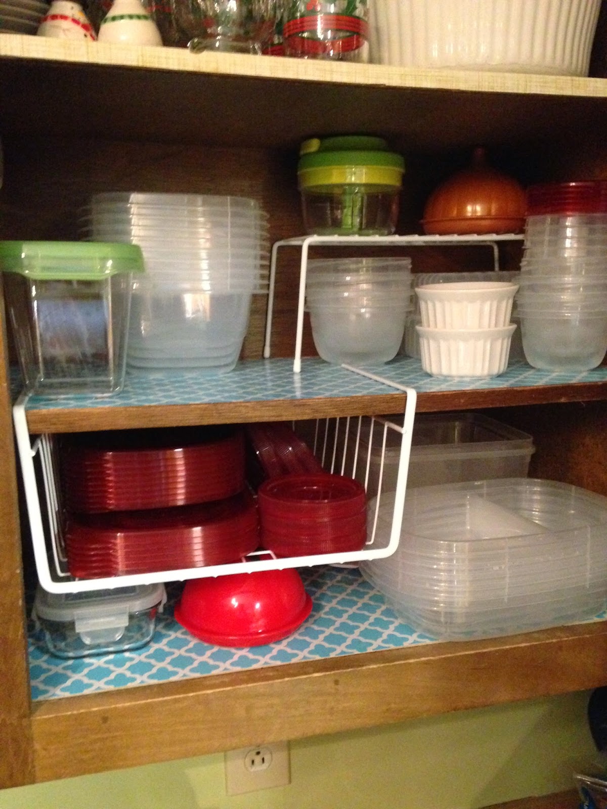 Working on My Forever: My Tupperware Storage