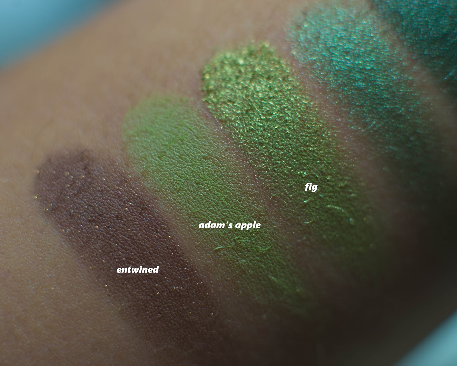 Интересные продукты Sleek MakeUp.