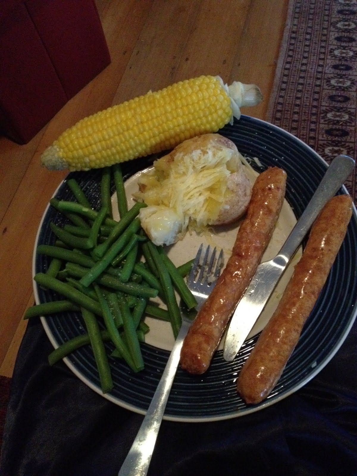 What I Eat: BIG BIG Dinner - Pork sausages, baked potato with grated