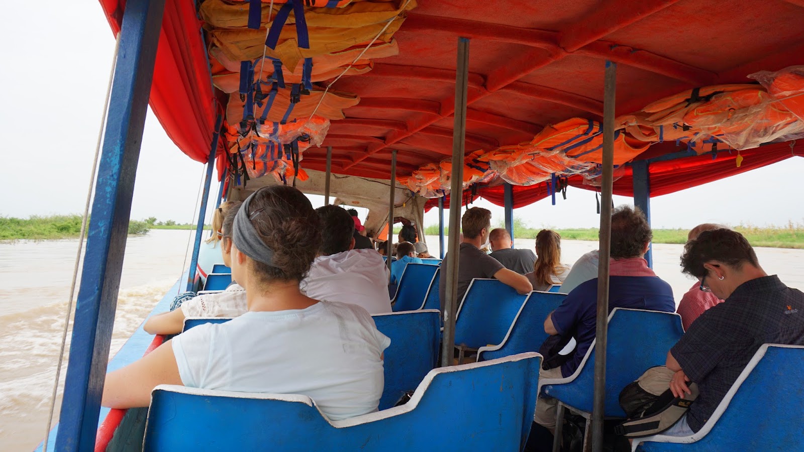 Taking the Angkor Express from Battambang to Siem Reap