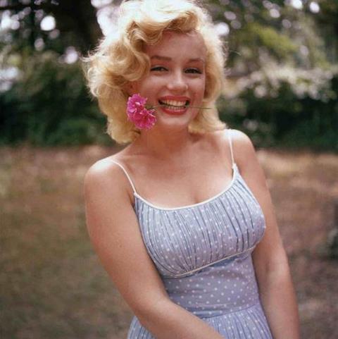 REMEMBERING MARILYN MONROE