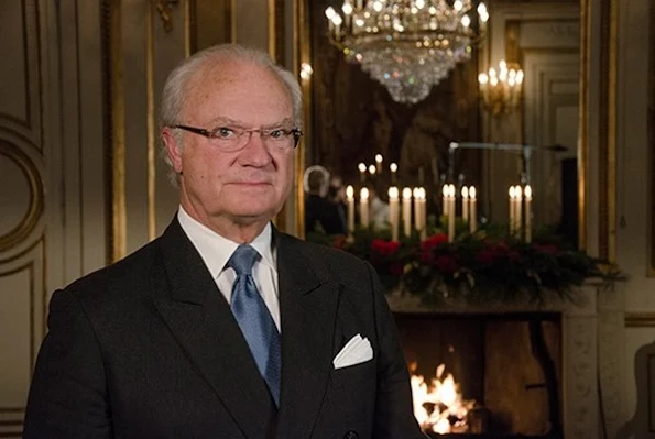  The King gave his traditional Christmas speech on Radio Sweden. This year's Christmas speech was recorded in Prince Bertil's Apartments at the Royal Palace 