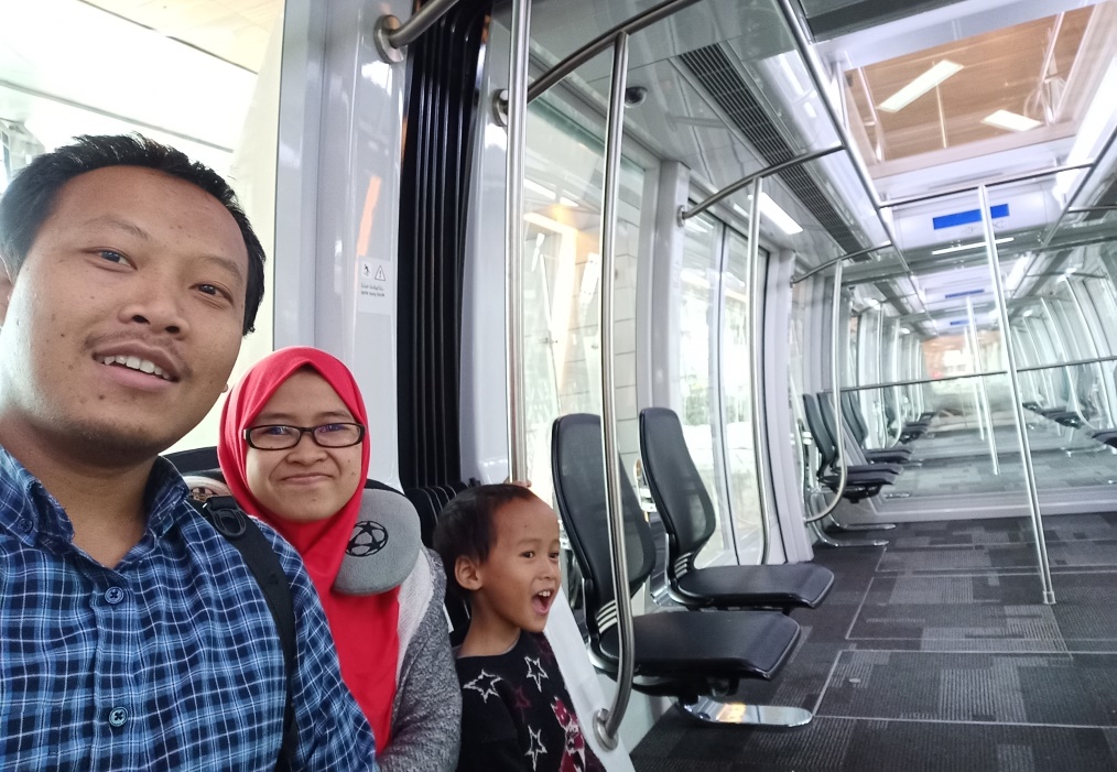 √ Review dan Pengalaman Naik Pesawat Qatar Airways