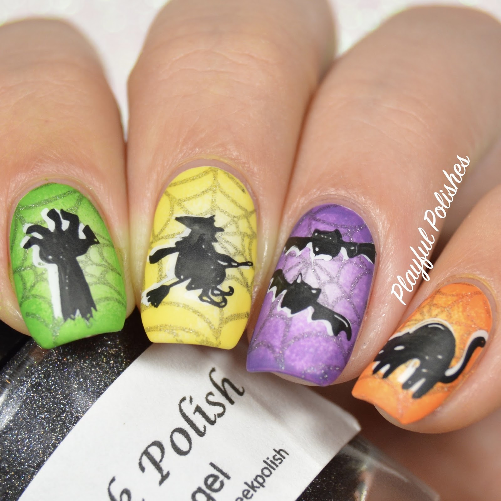 Playful Polishes: CUTE HALLOWEEN NAILS