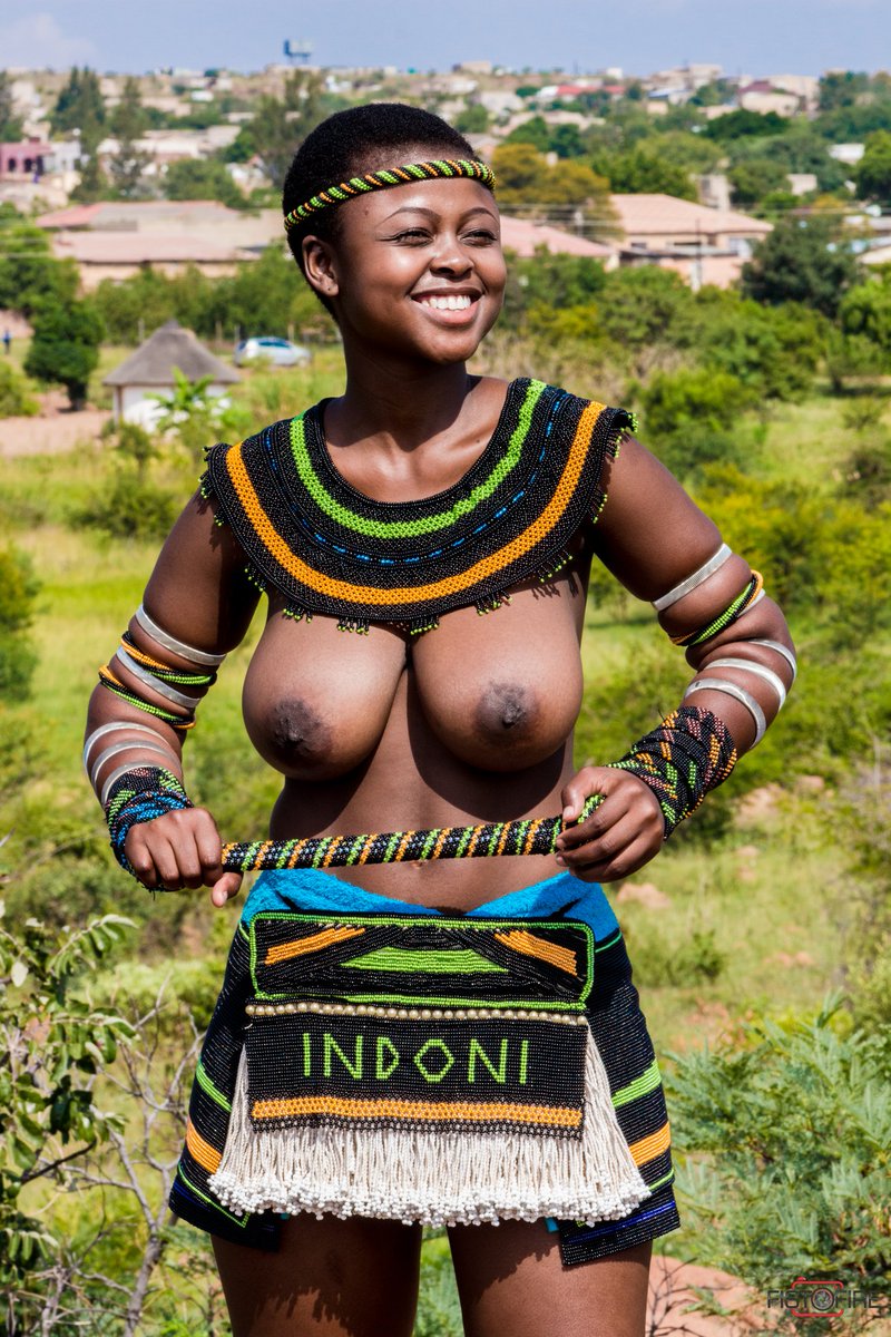 South African Plus Size Women Pose Completely Naked In. 